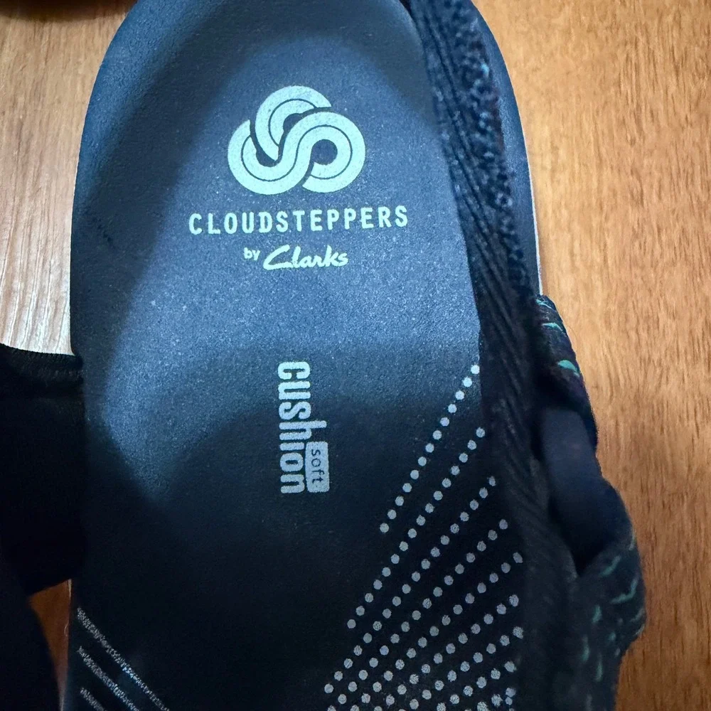 Clarks Sandals Womens 11M Navy Arla Glison Cloudsteppers Strappy Sporty 26126598